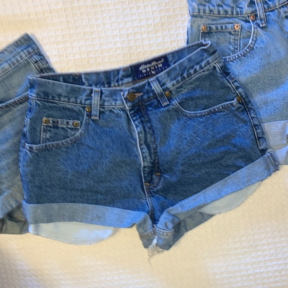 Vintage High waisted cut off shorts - Picture 1 of 5